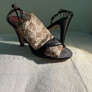 Vintage 1960s Givenchy Stilettos, great condition